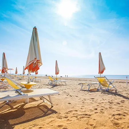 Lejlighed Beachside With Terrace