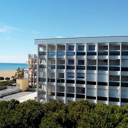 Beachside With Terrace * ビビオーネ