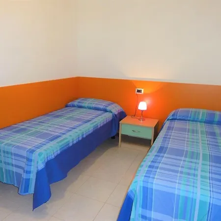 Beachside With Terrace アパート ビビオーネ